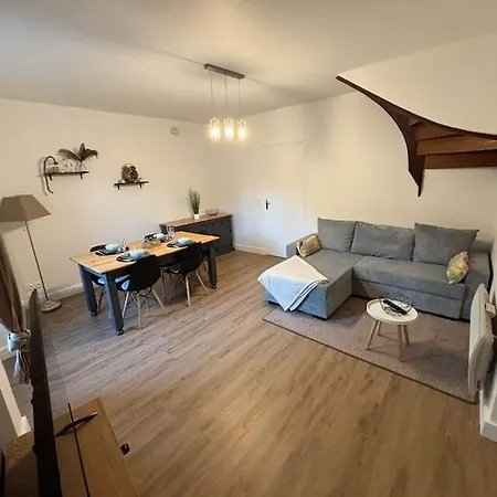 A 150m Du Centre Apartamento Mortagne-au-Perche